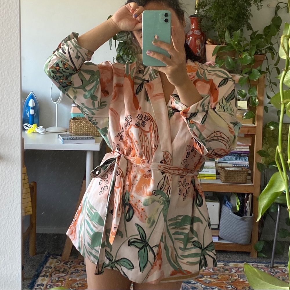 Aritzia Multicolor Floral Kimono Top
